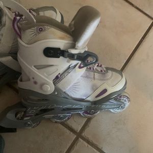Girls adjustable inline skates